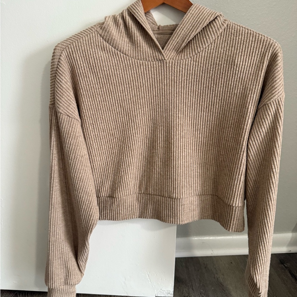 ALO Yoga Muse Hoodie